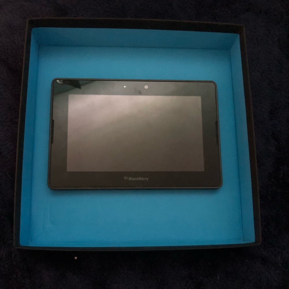 BlackBerry Playbook tablet. Original packaging. - Picture 2 of 6